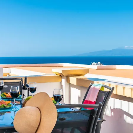 Appartamento B16 Windsor Park, Exclusive Sea View, Heated Pool *