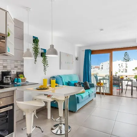 Appartamento B16 Windsor Park, Exclusive Sea View, Heated Pool *