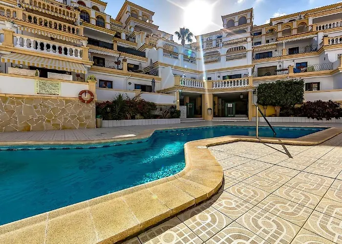 Appartamento B16 Windsor Park, Exclusive Sea View, Heated Pool